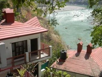 Hotel Ganga Beach Resort