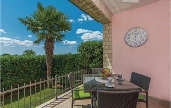 Holiday Home Kastelir 50 With Outdoor Swimmingpool