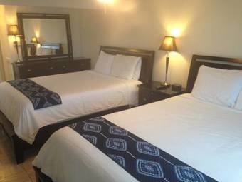 Posada Stones Throw & Inn On The Blues