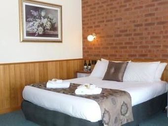 Golden River Motor Inn