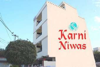 Hotel Karni Niwas