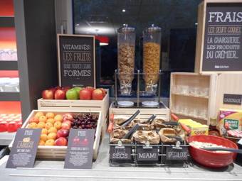 Hotel Ibis Jouy En Josas Velizy