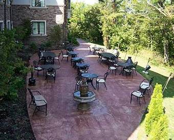 Hotel Chateau Avalon