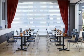 Hotel All Seasons Perth