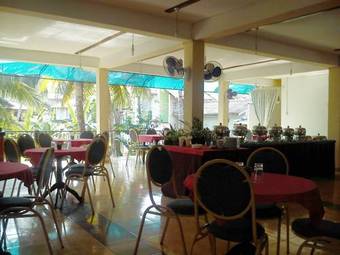 Hotel Elephant Lobby