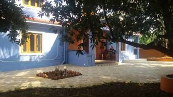 Hostal Darolina Guest House