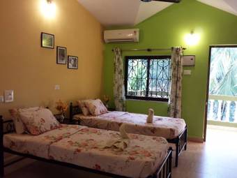 Hostal John's Highland Comfort (guest House)