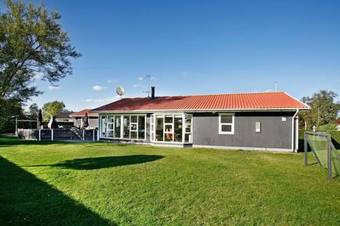 Five-bedroom Holiday Home In Hadsund 1