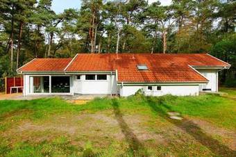 Four-bedroom Holiday Home In Nex� 15