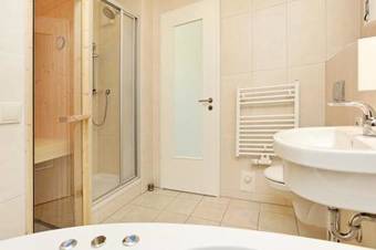 Two-bedroom Holiday Home In Gro�enbrode 13