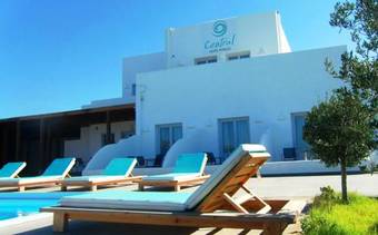 Central Pirgos Hotel