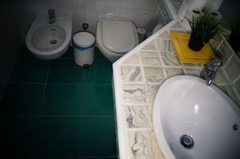 B&B I Am Here - Central Station