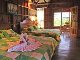 Hotel Lomas Del Volcan