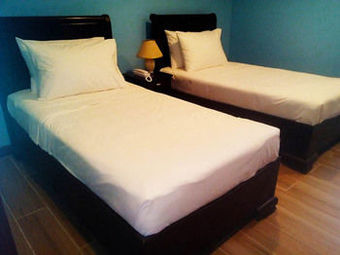 One Averee Bay Hotel