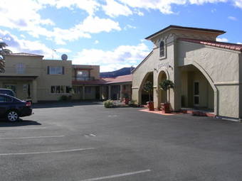 Motel Tuscany On Thames