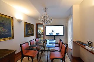 Hostal Like Home Boutique Hotel