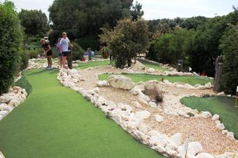 Golf Paradise Holiday Home