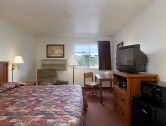Hotel Super 8 Motel - Richlands/claypool Hill Area