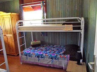 Moorea Surf Bed And Breakfast - Hostel