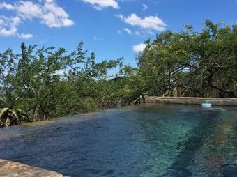 Posada Rhino Ridge Safari Lodge