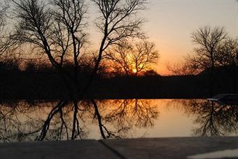Posada Mbizi Bush Lodge