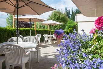 Hotel Podollan Inn Salmon Arm