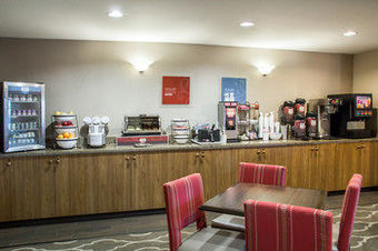 Hotel Comfort Inn & Suites