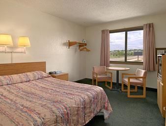 Super 8 Motel - Colorado Springs/highway 24 East/pafb Area