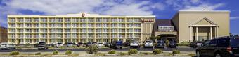 Hotel Ramada Plaza Nags Head Oceanfront