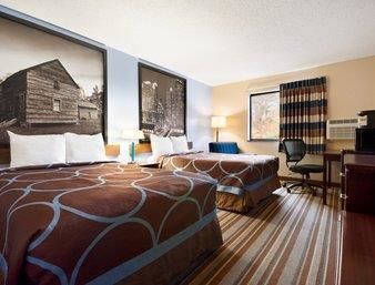 Motel Super 8 Charlotte University