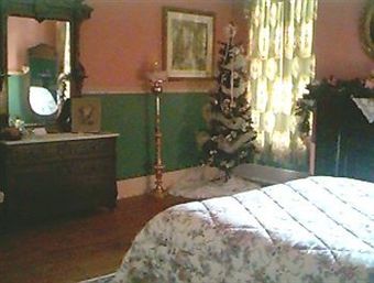 Bed & Breakfast Russell-cooper House