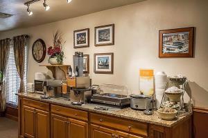 Hotel Quality Inn & Suites