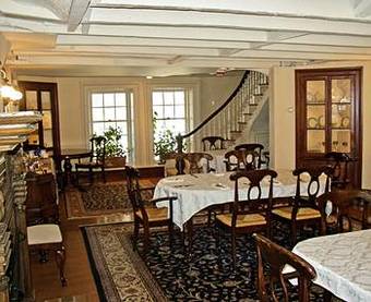 Bed & Breakfast The Mayhurst Inn