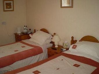 Hostal The Plough Inn