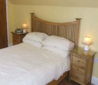 Hostal Cherry Tree Pub