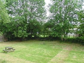 Hostal Black Lion Hotel