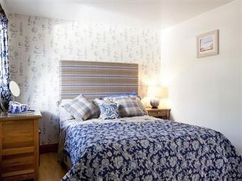 Bed & Breakfast Lisnacurran Country House