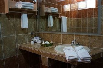 Real Mayab Hotel & Bungalows