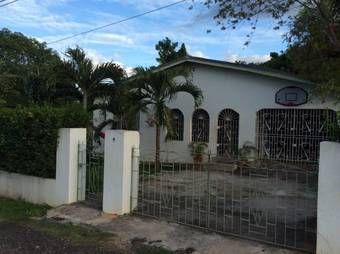 Hostal My Father's Works Jamaica