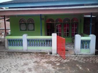 Bed & Breakfast Gandrung Payungan Inn