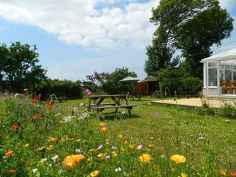 Bed & Breakfast Taldrwst Farmhouse