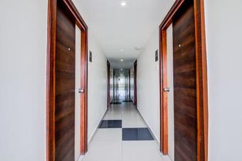 Oyo 1466 Hotel G Square