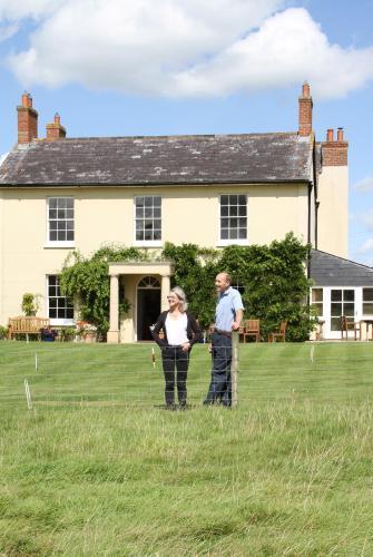 Larkbeare Grange Bed And Breakfast