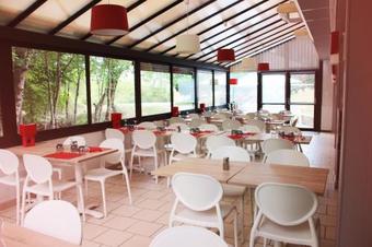 Vvf Villages � Les Pierres Rouges � Collonges-la-rouge