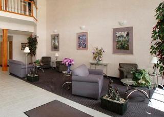 Hotel Comfort Suites North