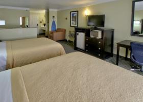 Hotel Quality Inn & Suites