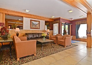 Hotel Quality Inn & Suites