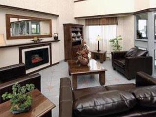 Hotel Quality Suites Laval