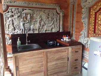 Hotel Kudesa Home Stay