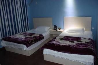 Posada Ya'an Mingshan Yidie Inn